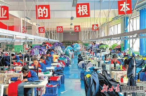 鄉(xiāng)村就業(yè)工廠 家門(mén)口的“幸福車(chē)間”托起服裝服飾新夢(mèng)想